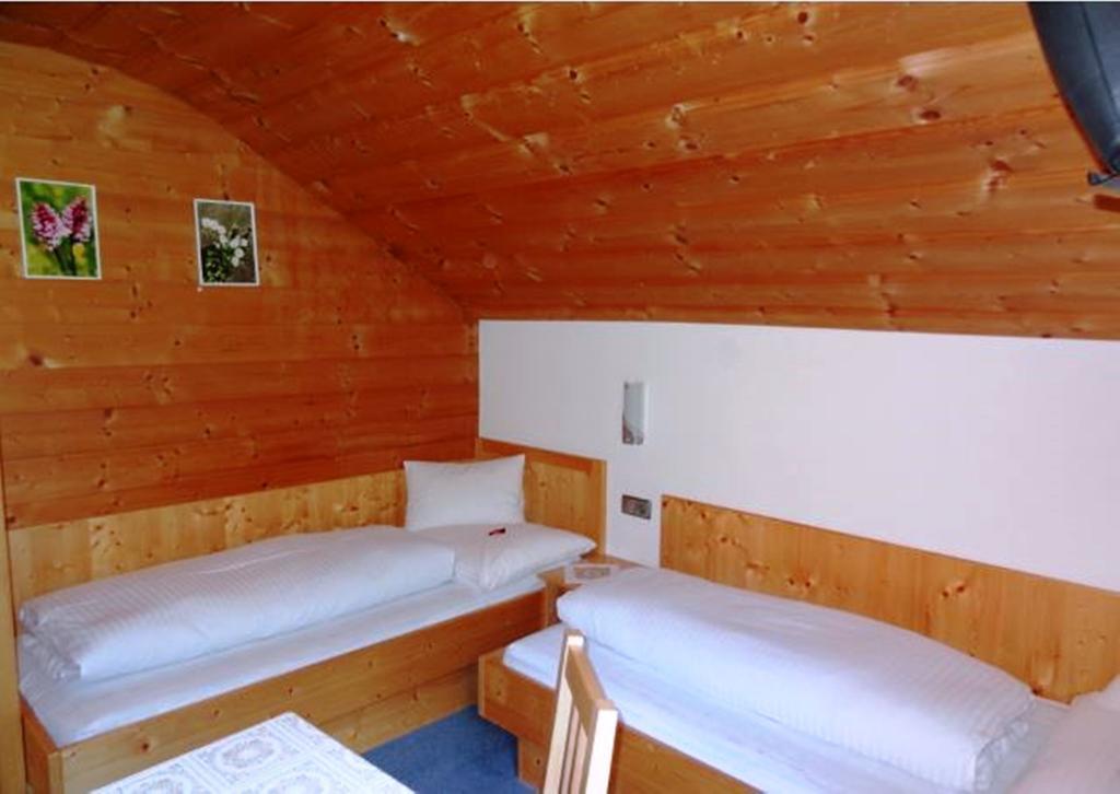 Gästehaus Conny Prägraten Zimmer foto